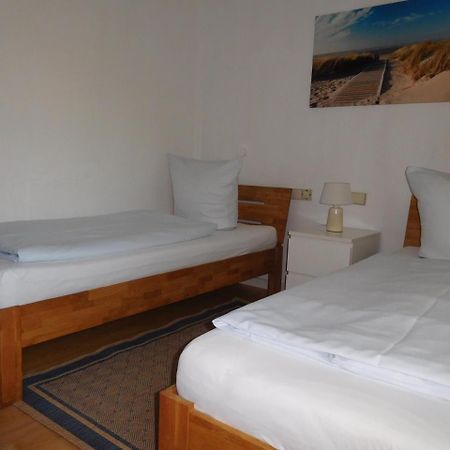 Arkadia Hotel Burgwedel  Extérieur photo